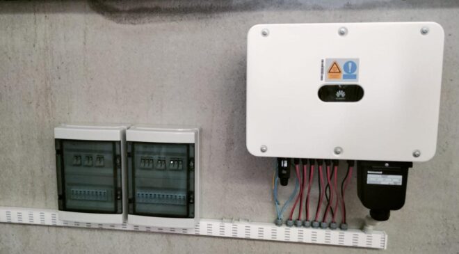 inversor en Instalación fotovoltaica industrial ejecutada por Inergya en Jumilla para Fundación García Carrión