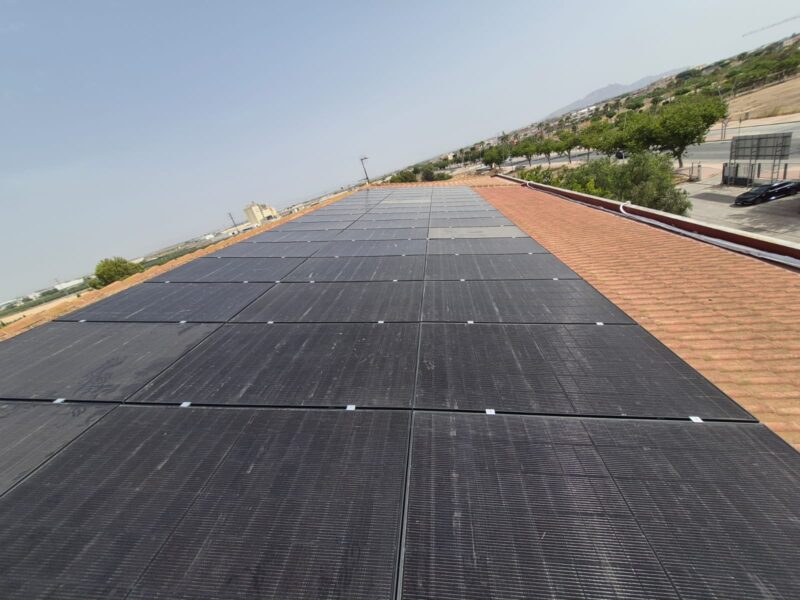 Instalación fotovoltaica en el IES Gerardo Molina de Torre-Pacheco